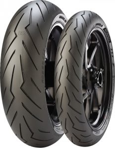 Motocyklové pneumatiky Pirelli Diablo Rosso 3