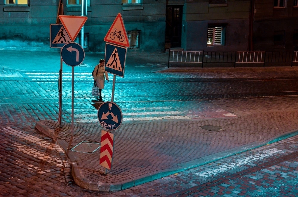 Ulica s dopravnými značkami