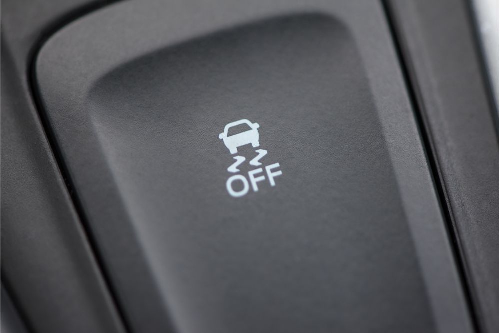 Detailný záber na tlačidlo zapnutia/vypnutia ESP